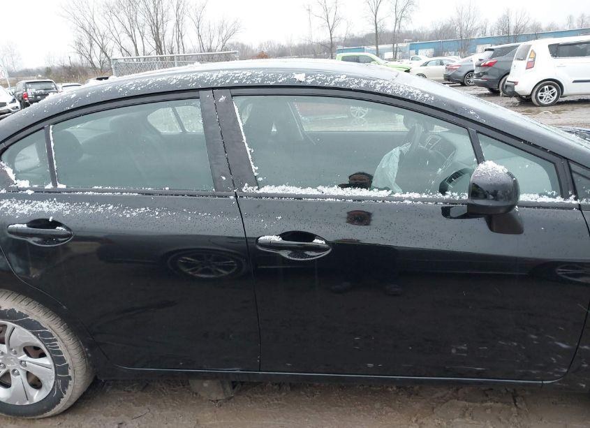 Photo 13 of 2013 Honda Civic LX (VIN 2HGFB2F51DH518138)