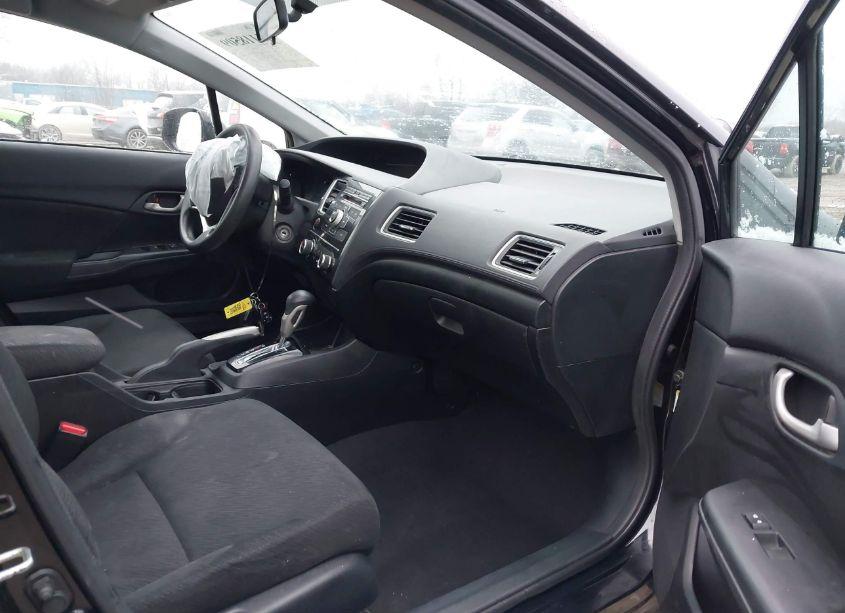 Photo 5 of 2013 Honda Civic LX (VIN 2HGFB2F51DH518138)