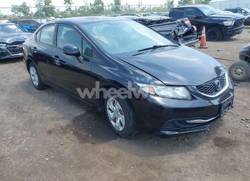 2013 Honda Civic LX (VIN 2HGFB2F51DH518219) main photo
