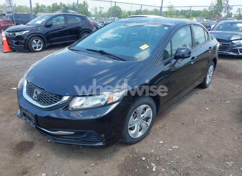 Photo 2 of 2013 Honda Civic LX (VIN 2HGFB2F51DH518219)