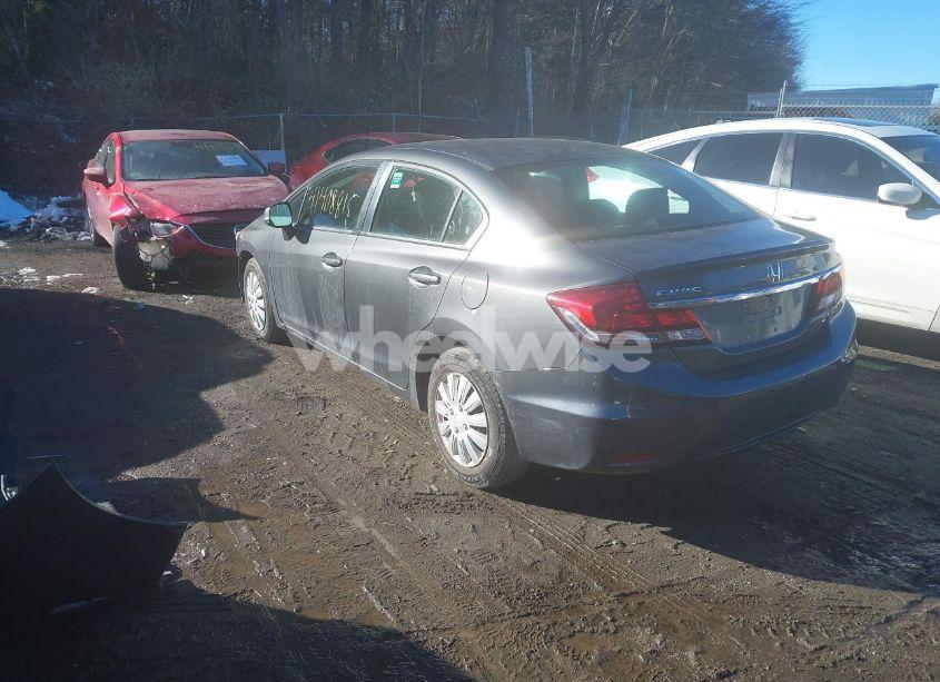 Photo 3 of 2013 Honda Civic LX (VIN 2HGFB2F51DH531617)