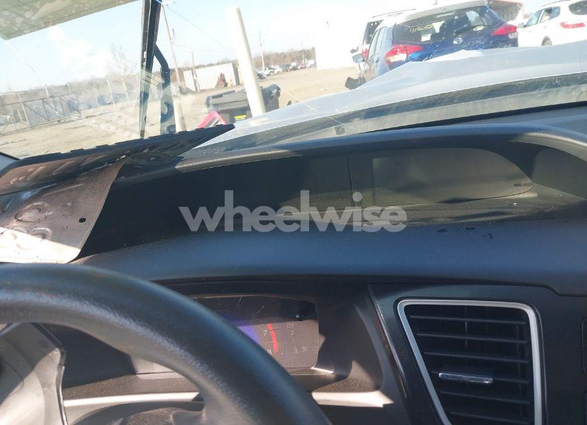 Photo 7 of 2013 Honda Civic LX (VIN 2HGFB2F51DH548479)