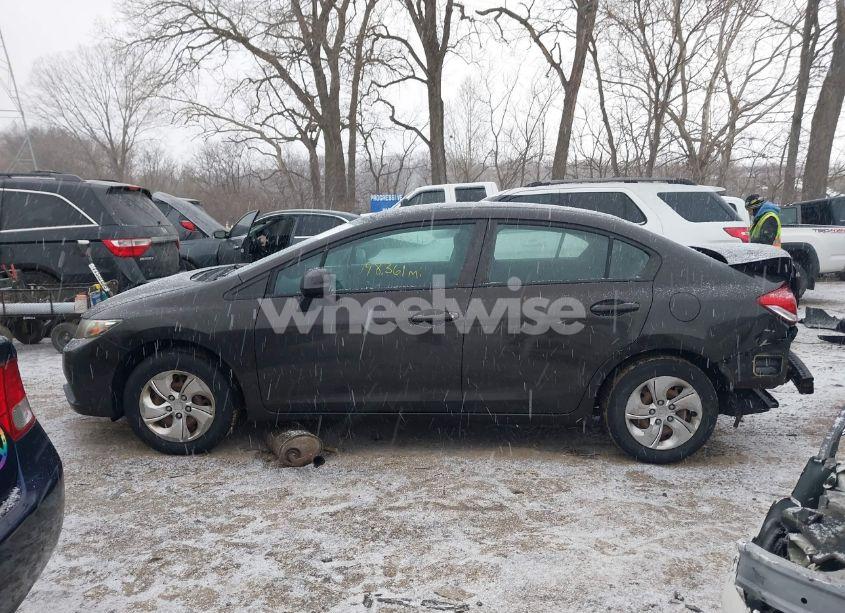 Photo 15 of 2013 Honda Civic LX (VIN 2HGFB2F51DH557165)