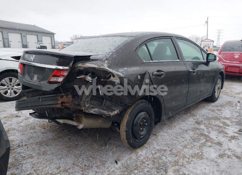 Photo 4 of 2013 Honda Civic LX (VIN 2HGFB2F51DH557165)