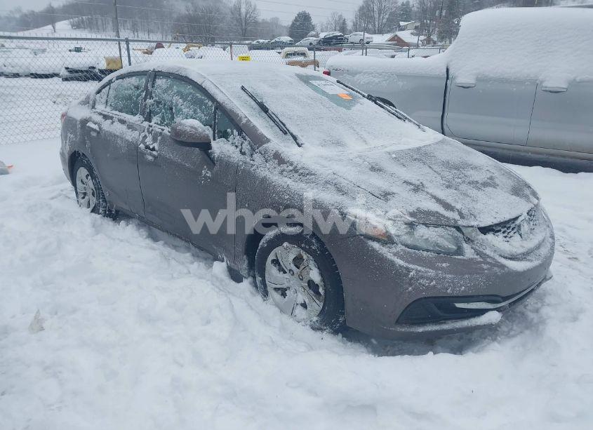 2013 Honda Civic LX (VIN 2HGFB2F51DH558820) main photo