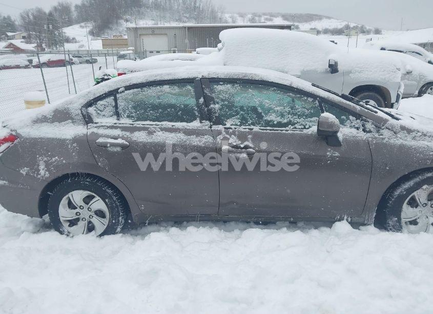 Photo 13 of 2013 Honda Civic LX (VIN 2HGFB2F51DH558820)