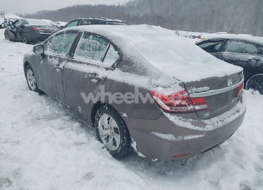 Photo 3 of 2013 Honda Civic LX (VIN 2HGFB2F51DH558820)