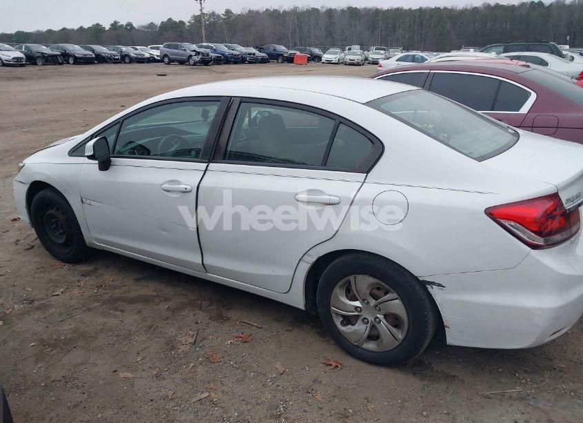 Photo 13 of 2013 Honda Civic LX (VIN 2HGFB2F51DH578064)
