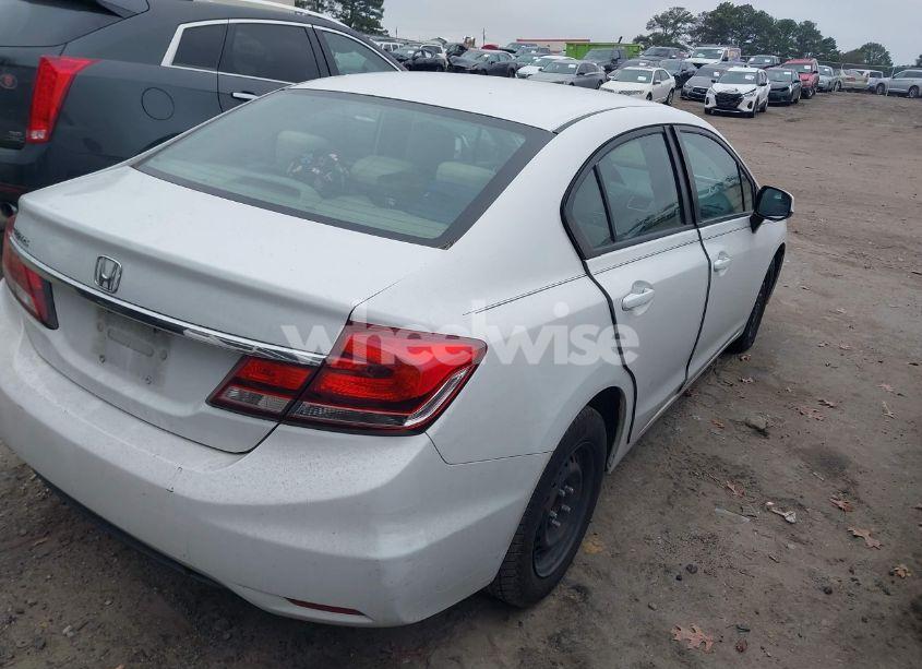 Photo 4 of 2013 Honda Civic LX (VIN 2HGFB2F51DH578064)