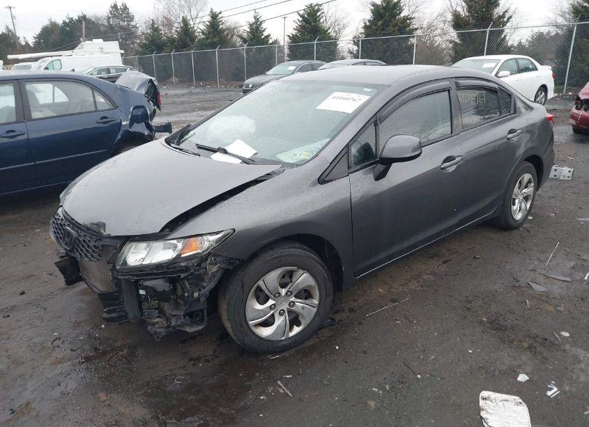 Photo 2 of 2013 Honda Civic LX (VIN 2HGFB2F51DH578551)