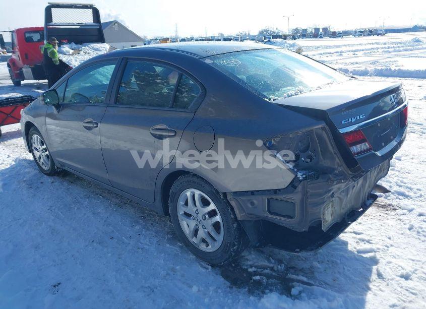 Photo 3 of 2013 Honda Civic LX (VIN 2HGFB2F51DH582907)
