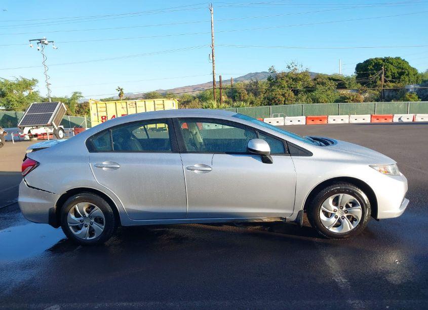 Photo 13 of 2013 Honda Civic LX (VIN 2HGFB2F51DH584933)