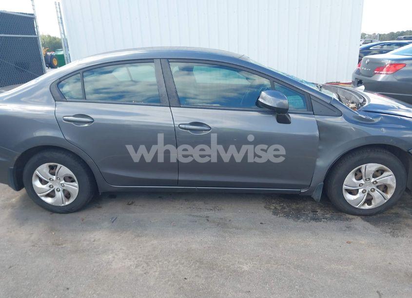 Photo 13 of 2013 Honda Civic LX (VIN 2HGFB2F51DH588612)