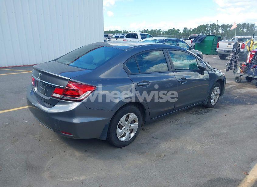 Photo 4 of 2013 Honda Civic LX (VIN 2HGFB2F51DH588612)