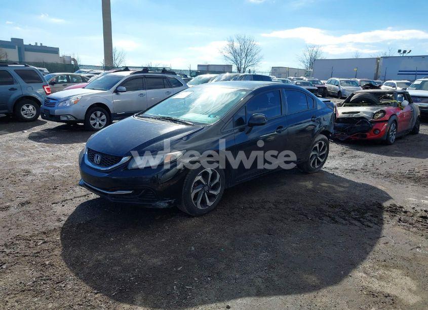Photo 2 of 2013 Honda Civic LX (VIN 2HGFB2F51DH600743)
