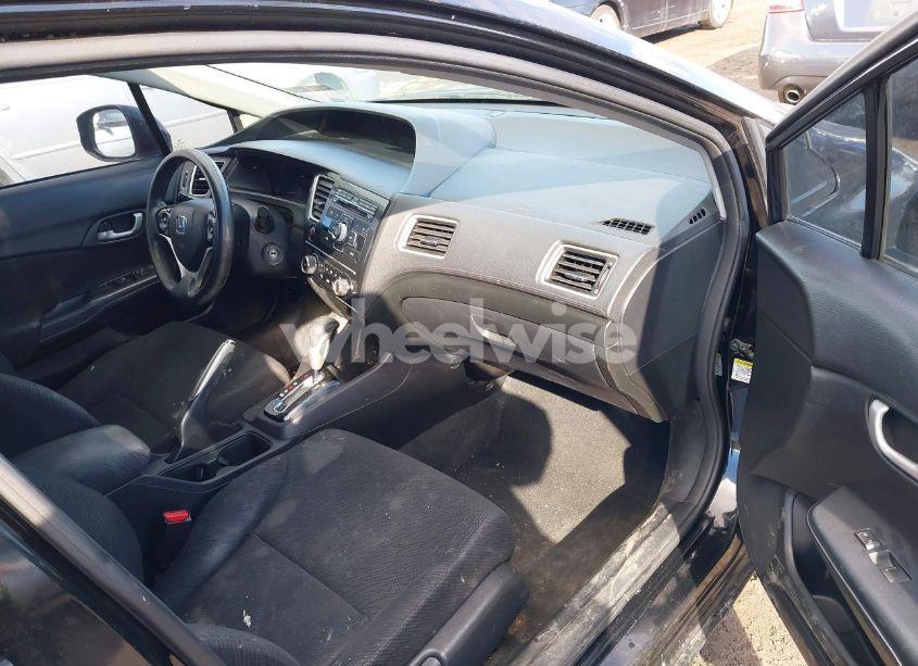 Photo 5 of 2013 Honda Civic LX (VIN 2HGFB2F51DH600743)