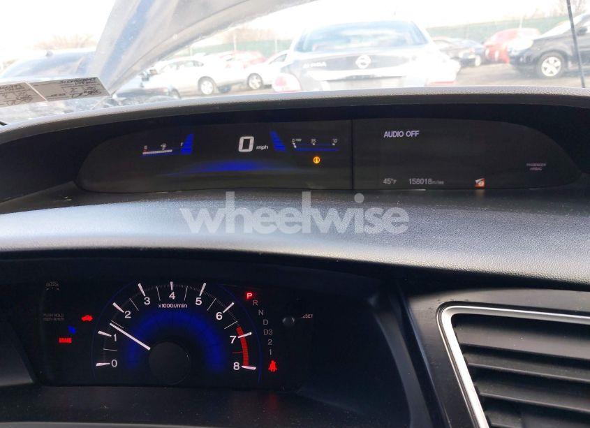 Photo 7 of 2013 Honda Civic LX (VIN 2HGFB2F51DH600743)