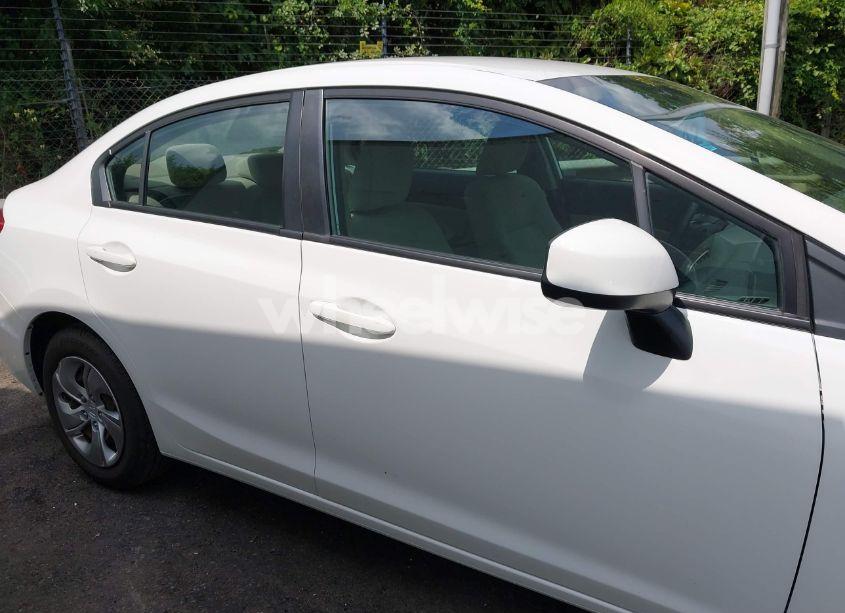 Photo 13 of 2013 Honda Civic LX (VIN 2HGFB2F51DH601391)