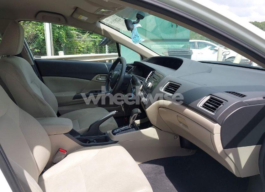 Photo 5 of 2013 Honda Civic LX (VIN 2HGFB2F51DH601391)