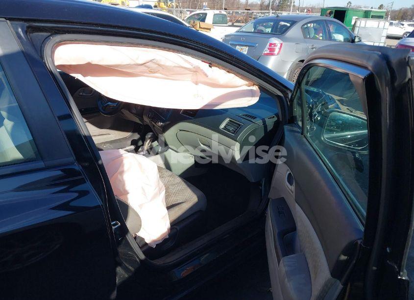 Photo 5 of 2014 Honda Civic LX (VIN 2HGFB2F51EH503978)