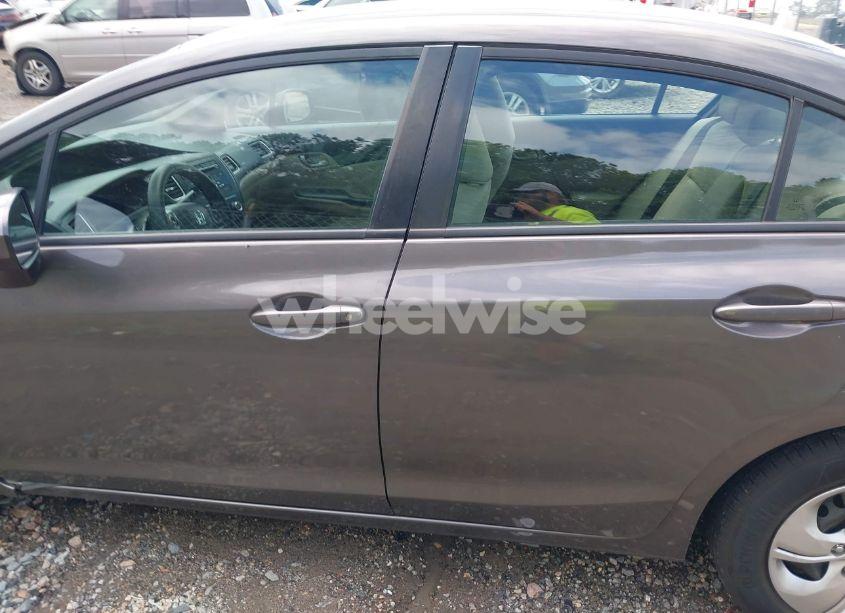 Photo 14 of 2014 Honda Civic LX (VIN 2HGFB2F51EH512776)