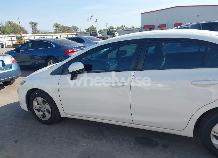 Photo 14 of 2014 Honda Civic LX (VIN 2HGFB2F51EH528704)