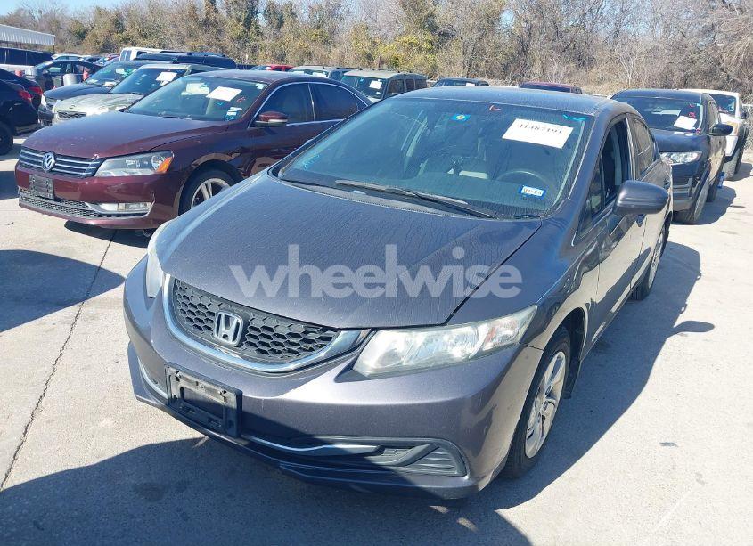 Photo 2 of 2015 Honda Civic LX (VIN 2HGFB2F51FH552311)
