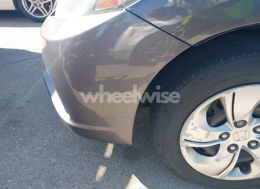 Photo 6 of 2015 Honda Civic LX (VIN 2HGFB2F51FH552311)