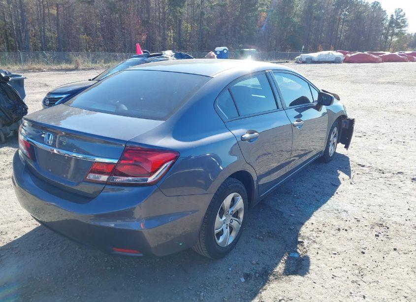 Photo 4 of 2015 Honda Civic LX (VIN 2HGFB2F51FH552339)