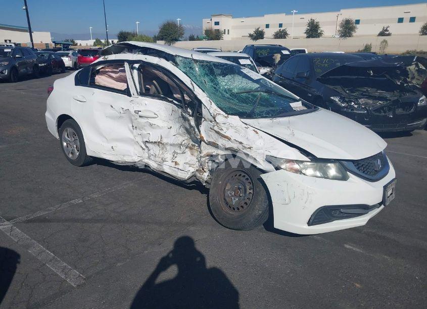 2015 Honda Civic LX (VIN 2HGFB2F51FH554611) main photo