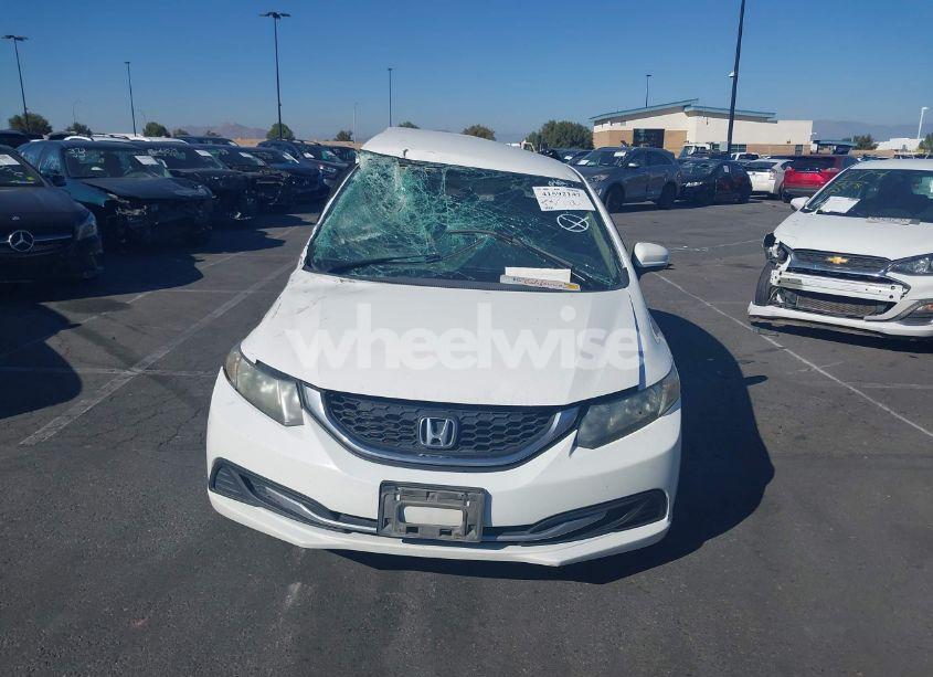 Photo 13 of 2015 Honda Civic LX (VIN 2HGFB2F51FH554611)