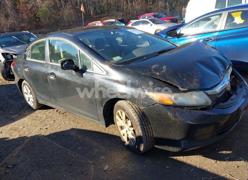 2012 Honda Civic SDN LX (VIN 2HGFB2F52CH302197) main photo