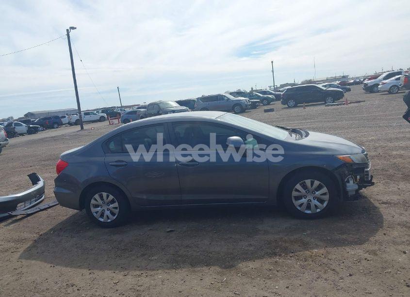 Photo 14 of 2012 Honda Civic LX (VIN 2HGFB2F52CH327648)