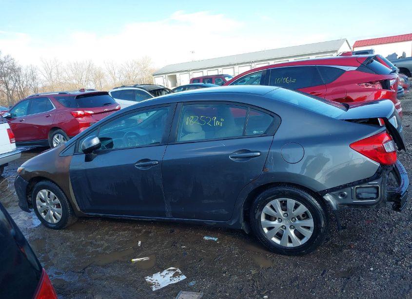 Photo 14 of 2012 Honda Civic LX (VIN 2HGFB2F52CH332395)