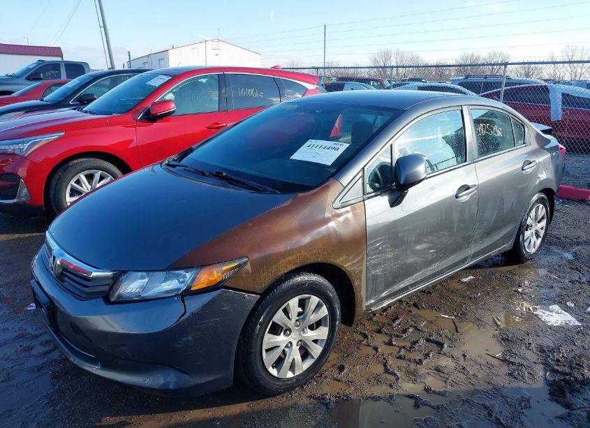 Photo 2 of 2012 Honda Civic LX (VIN 2HGFB2F52CH332395)