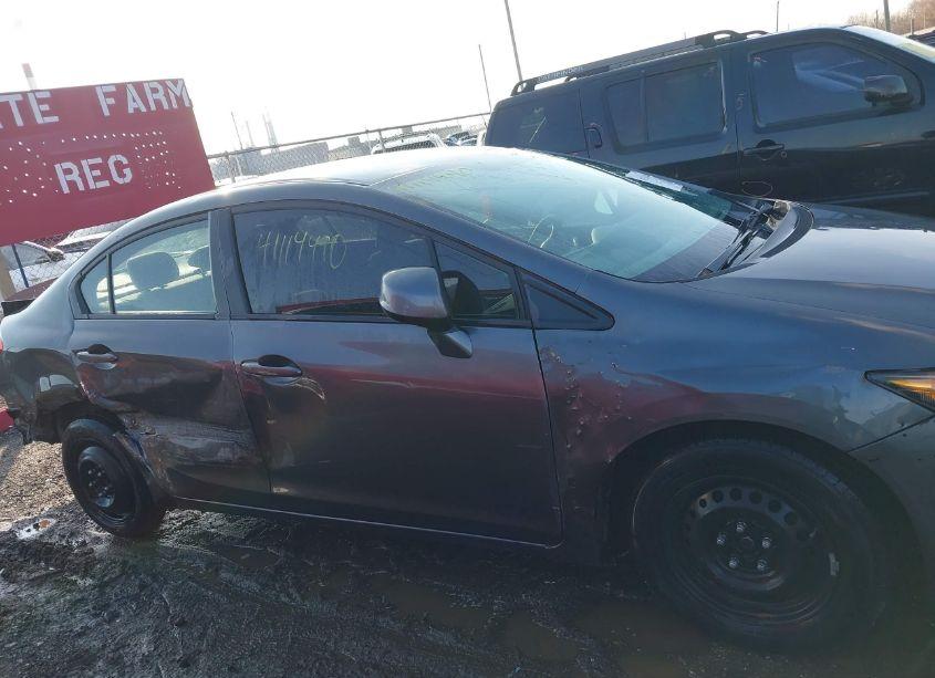 Photo 6 of 2012 Honda Civic LX (VIN 2HGFB2F52CH332395)