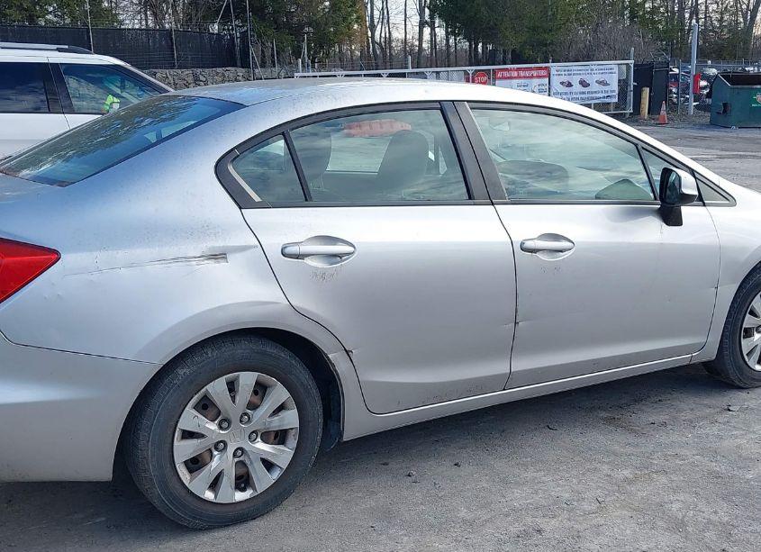 Photo 18 of 2012 Honda Civic SDN LX (VIN 2HGFB2F52CH335538)