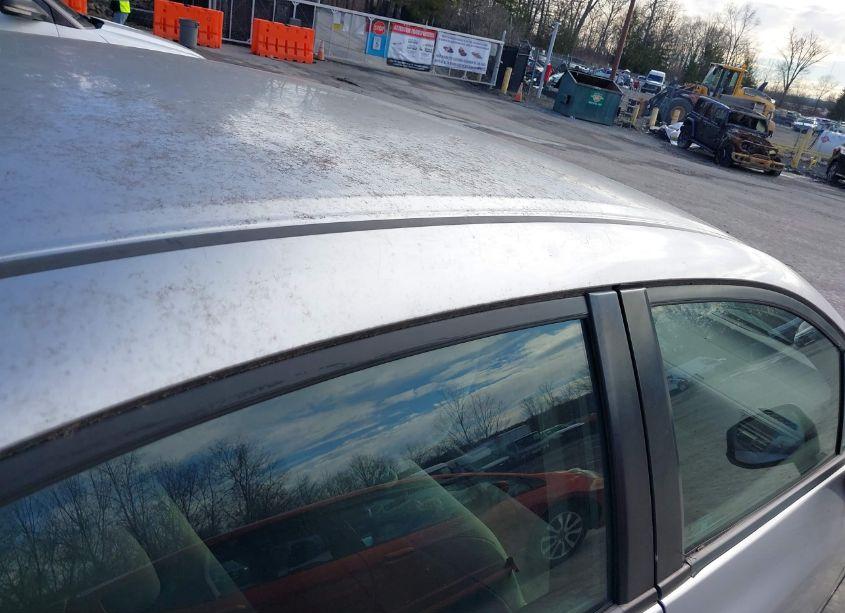 Photo 19 of 2012 Honda Civic SDN LX (VIN 2HGFB2F52CH335538)