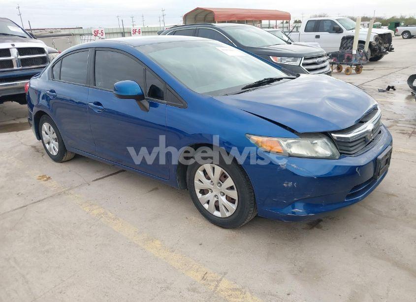 2012 Honda Civic SDN LX (VIN 2HGFB2F52CH513089) main photo