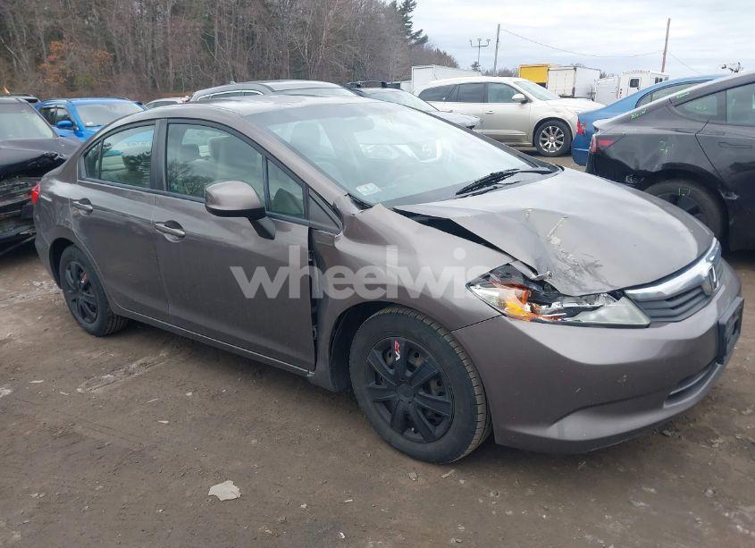 2012 Honda Civic LX (VIN 2HGFB2F52CH549123) main photo