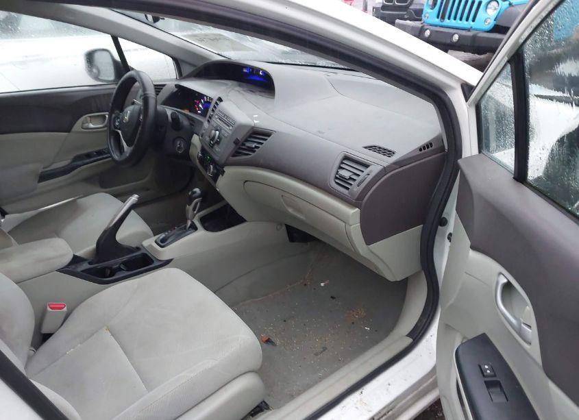 Photo 5 of 2012 Honda Civic LX (VIN 2HGFB2F52CH558274)