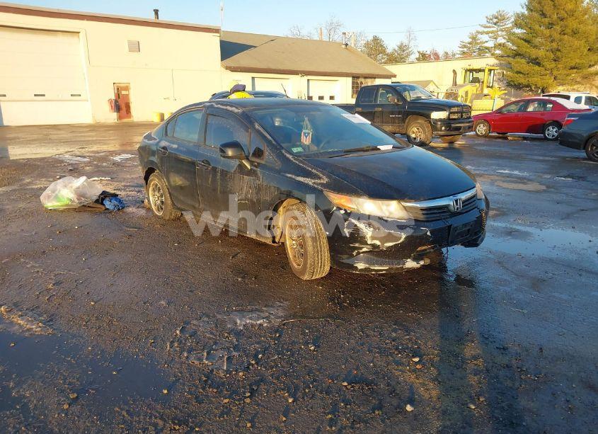 2012 Honda Civic LX (VIN 2HGFB2F52CH564141) main photo