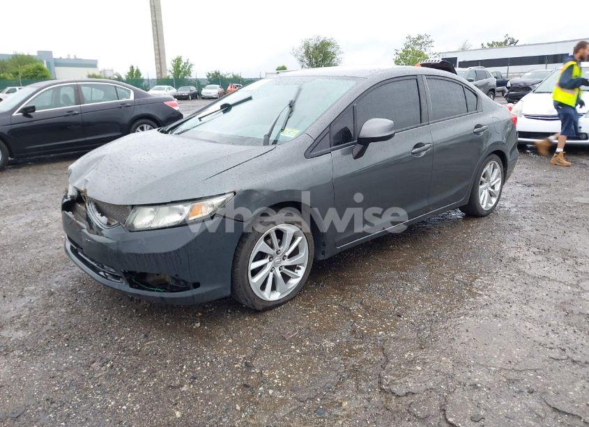 Photo 2 of 2012 Honda Civic LX (VIN 2HGFB2F52CH565242)