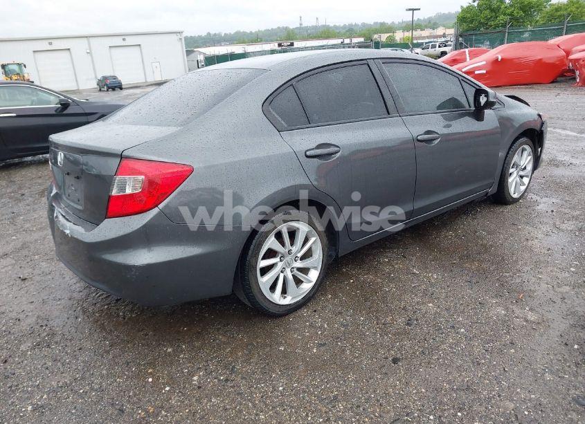 Photo 4 of 2012 Honda Civic LX (VIN 2HGFB2F52CH565242)