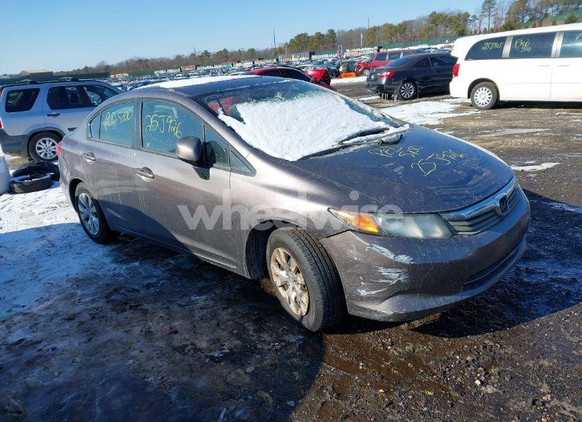2012 Honda Civic LX (VIN 2HGFB2F52CH609594) main photo