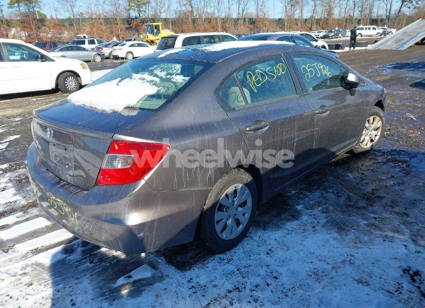 Photo 4 of 2012 Honda Civic LX (VIN 2HGFB2F52CH609594)