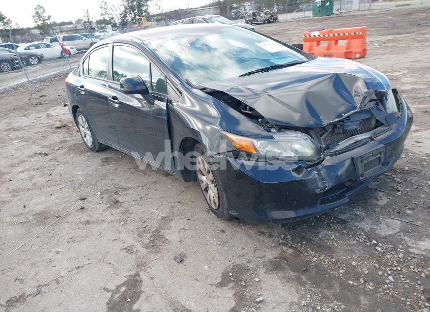 2012 Honda Civic SDN LX (VIN 2HGFB2F52CH611975) main photo