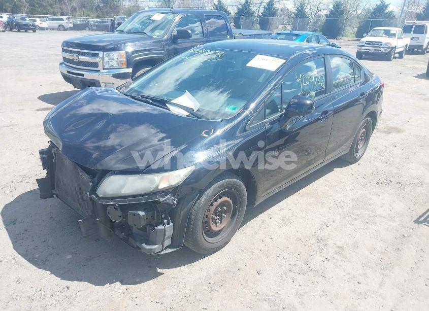 Photo 2 of 2013 Honda Civic LX (VIN 2HGFB2F52DH301164)