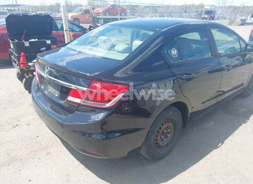 Photo 4 of 2013 Honda Civic LX (VIN 2HGFB2F52DH301164)