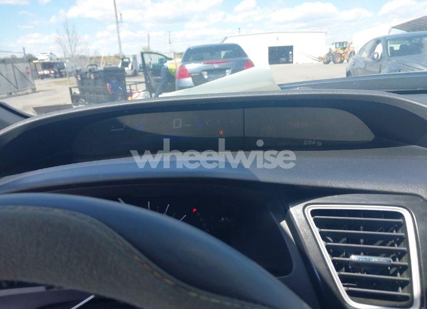 Photo 7 of 2013 Honda Civic LX (VIN 2HGFB2F52DH301164)